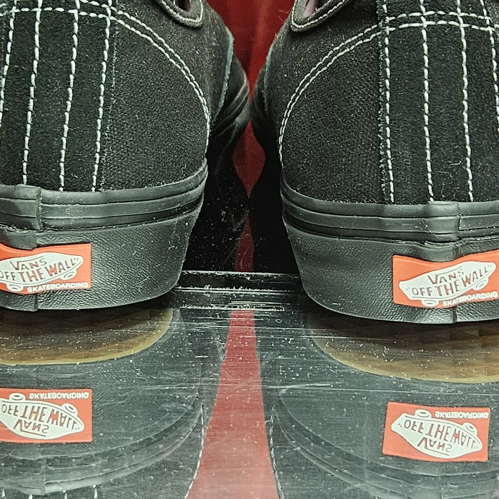 Vans Skate Authentic Pride Black 12 Men 13.5 Women New